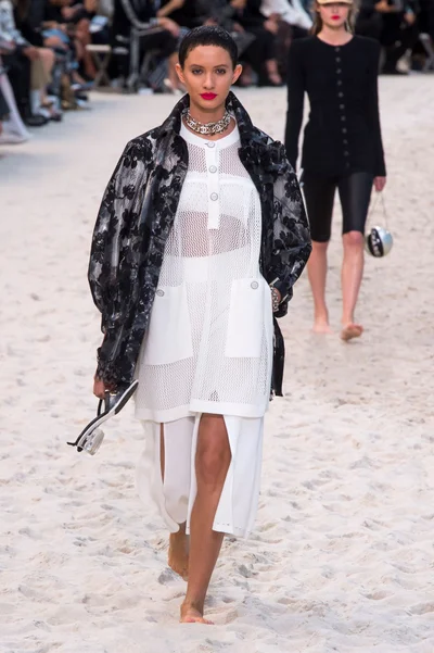 Look 67